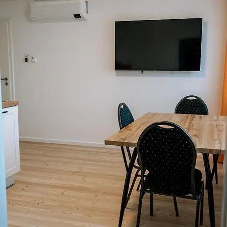 Dill Apartment *